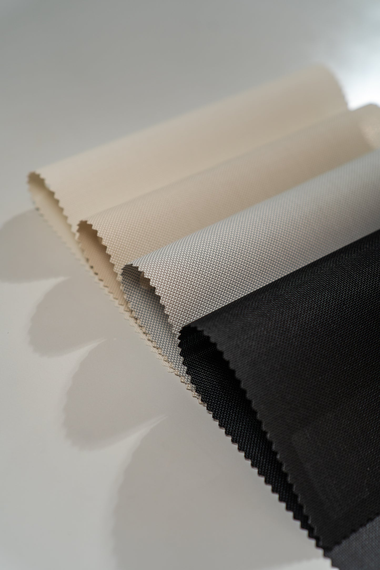 Persiana Painel Tela Solar 5% - Branca