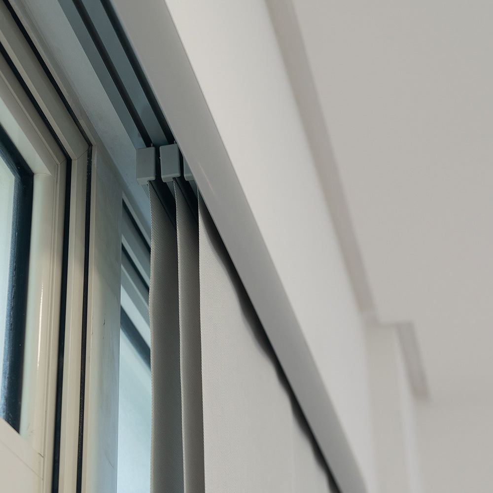 Persiana Painel Tela Solar 5% - Cinza