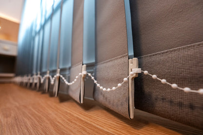 Persiana Vertical Blackout - Cinza