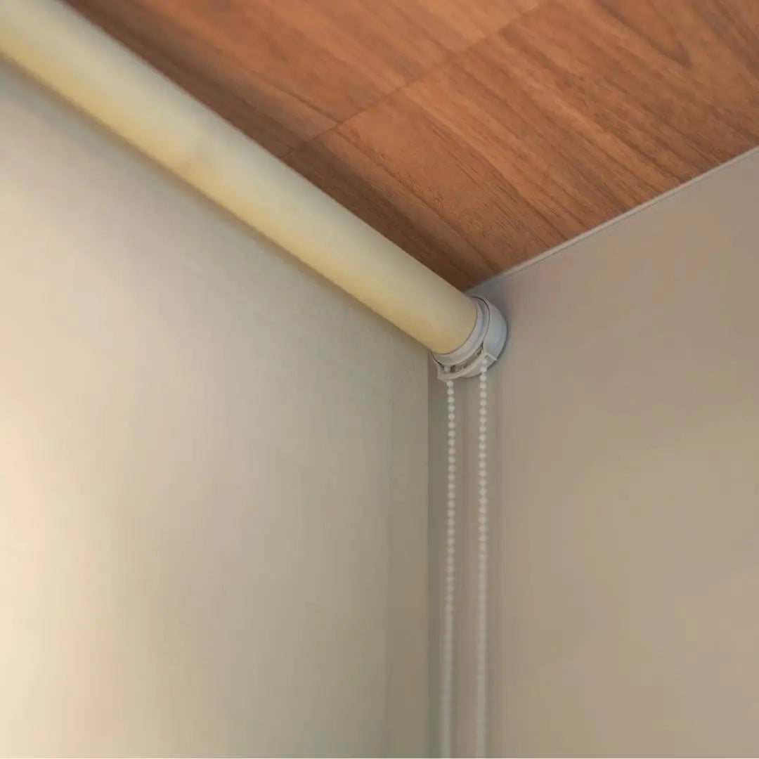 Persiana Rolô Translúcida - Prateado Brilhante