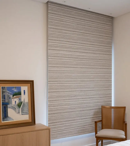 Persiana Rolô Blackout Texturizada - Marrom Claro Listrado