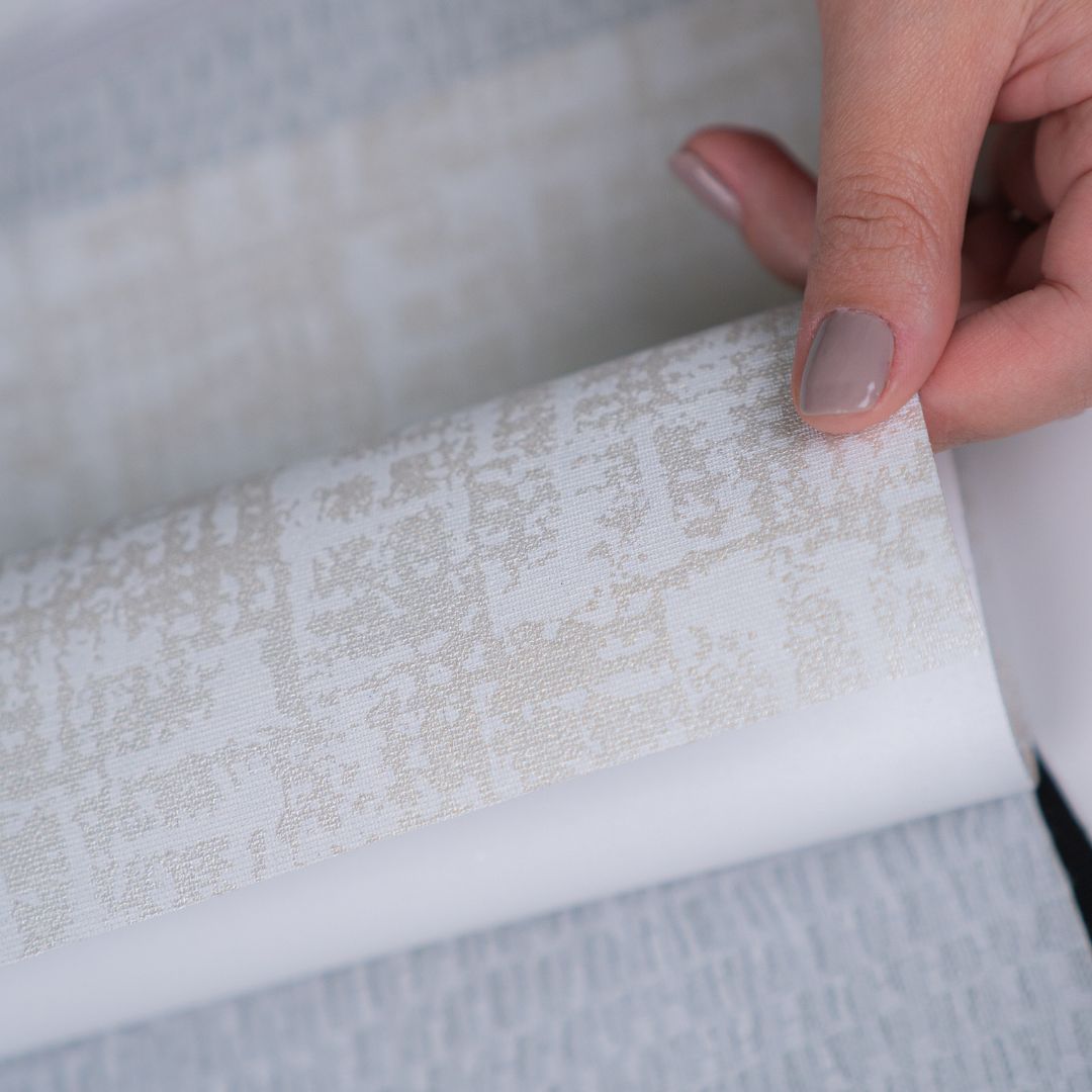 Persiana Rolô Blackout - Prata Texturizada