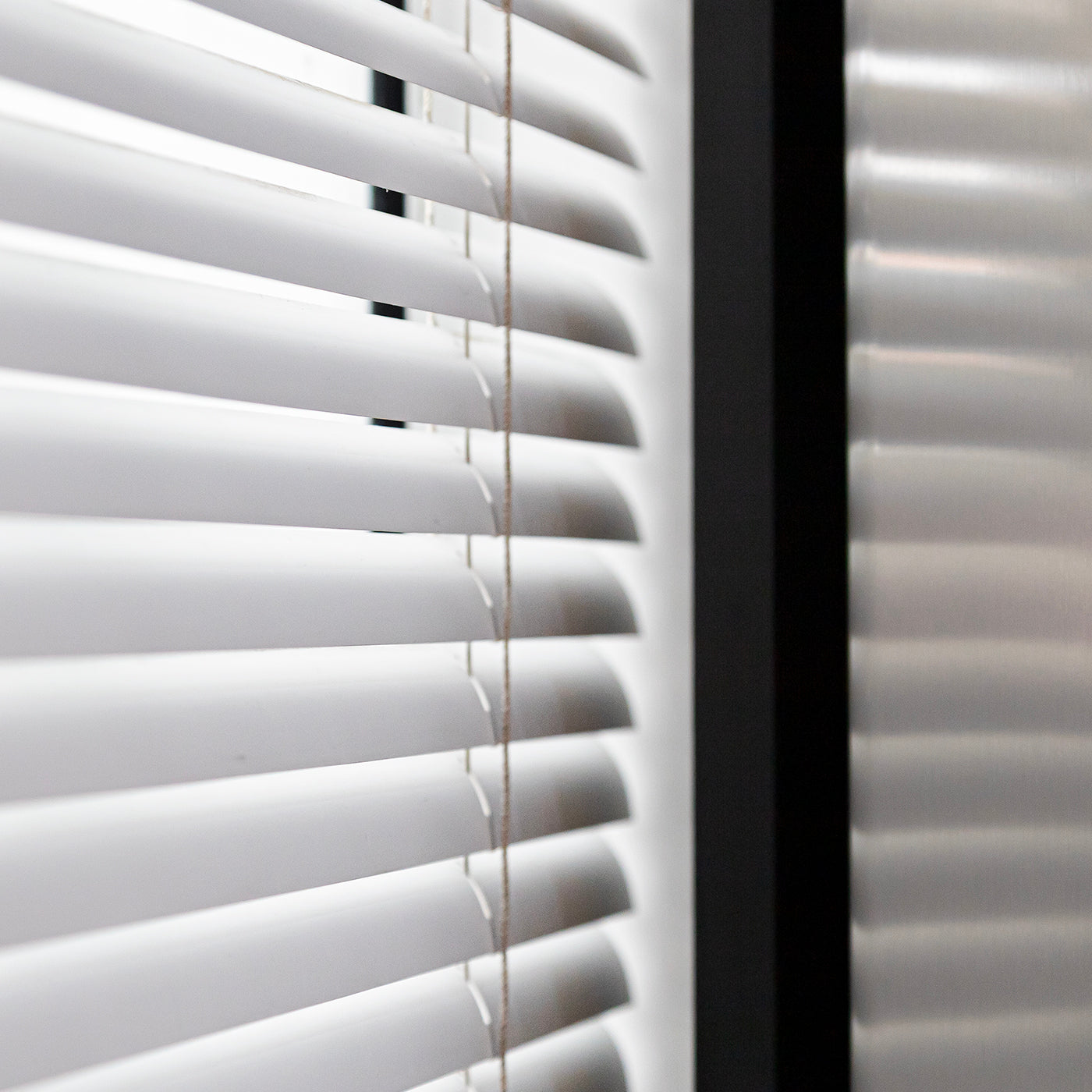 Persiana Horizontal Alumínio 25mm - Branco