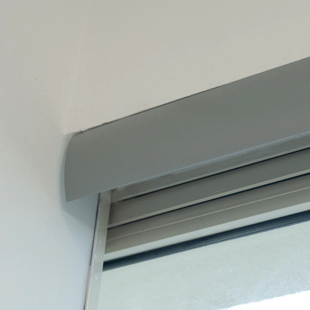 Persiana Painel Tela Solar 5% Cinza acabamento