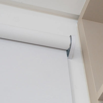 Persiana Rolô Blackout Branca Texturizado instalacao