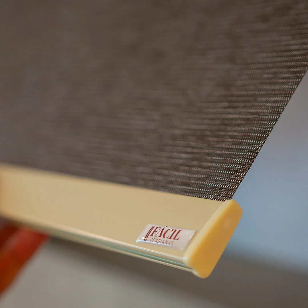 Persiana Rolô Translúcida Estampada Marrom detalhe