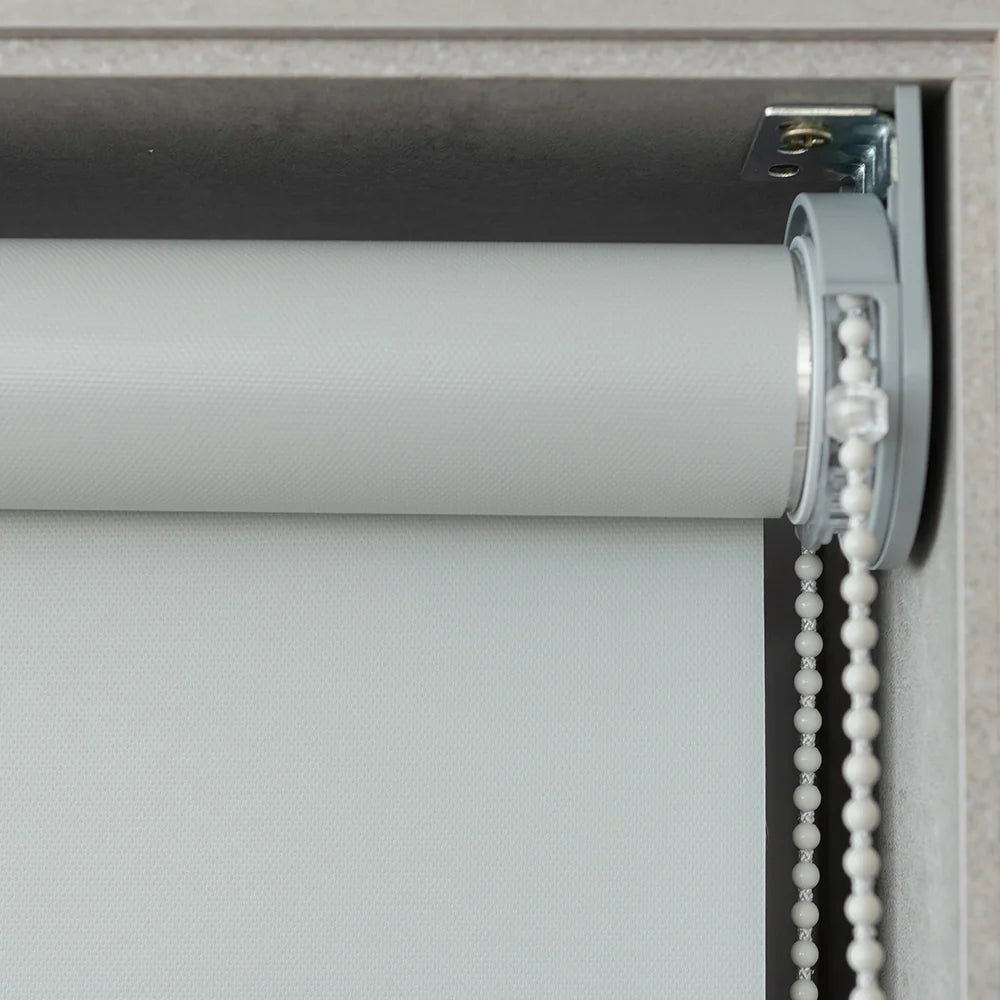 Persiana Rolô Blackout Cinza detalhe