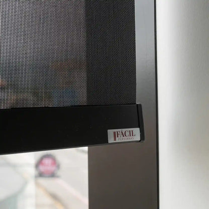 Persiana Rolô Tela Solar 3% Preta detalhe